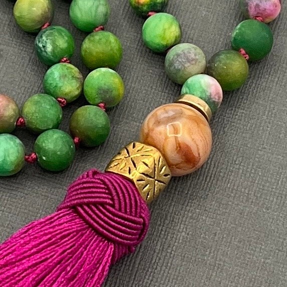 Green Kyanite Mala Necklace, Necklace with tassel, Yoga gift, Meditation Beads, Yoga Beads, BoHo necklace, Prayer Beads