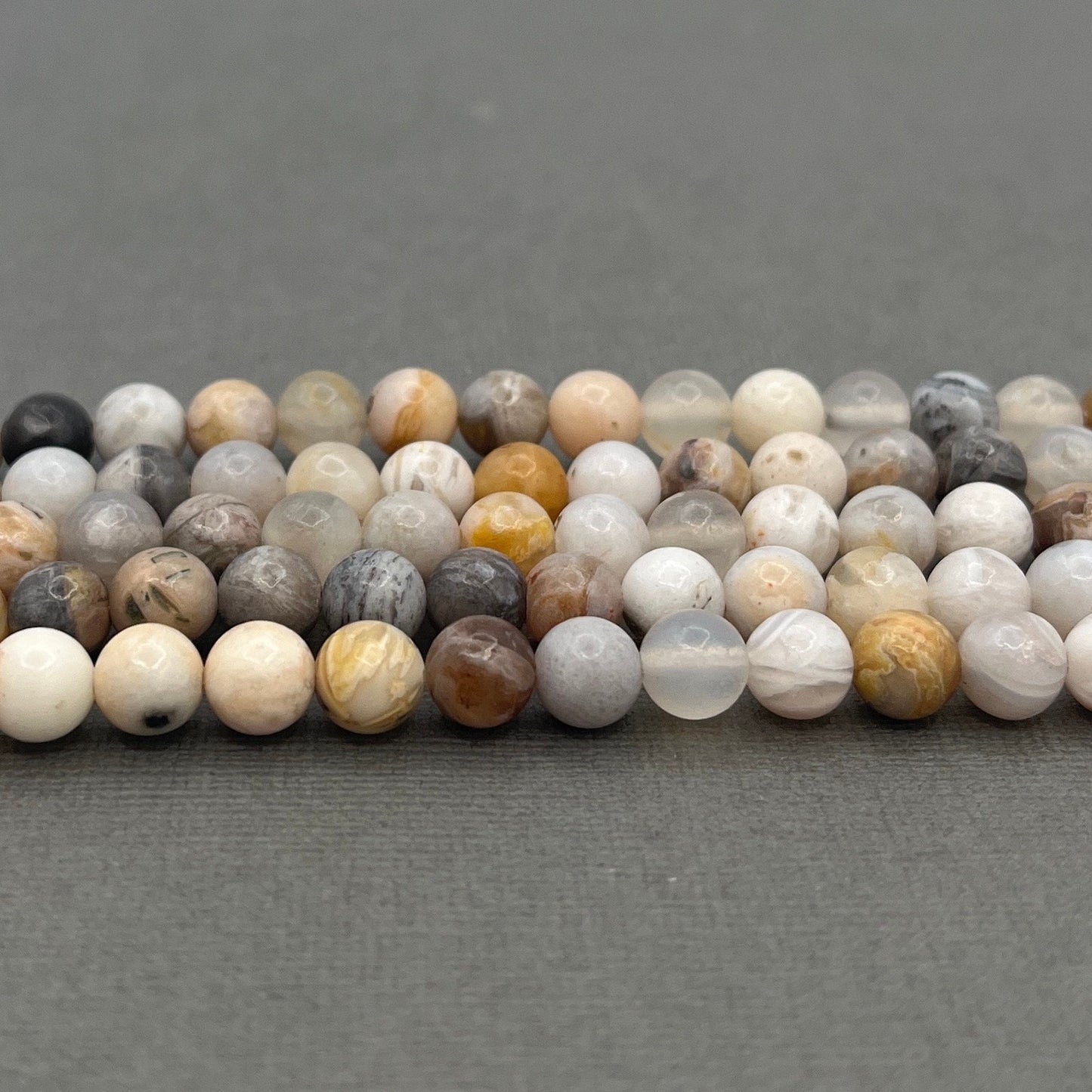 Natural 4mm/6mm/8mm Bamboo Leaf Agate Smooth Round Strand of Beads
