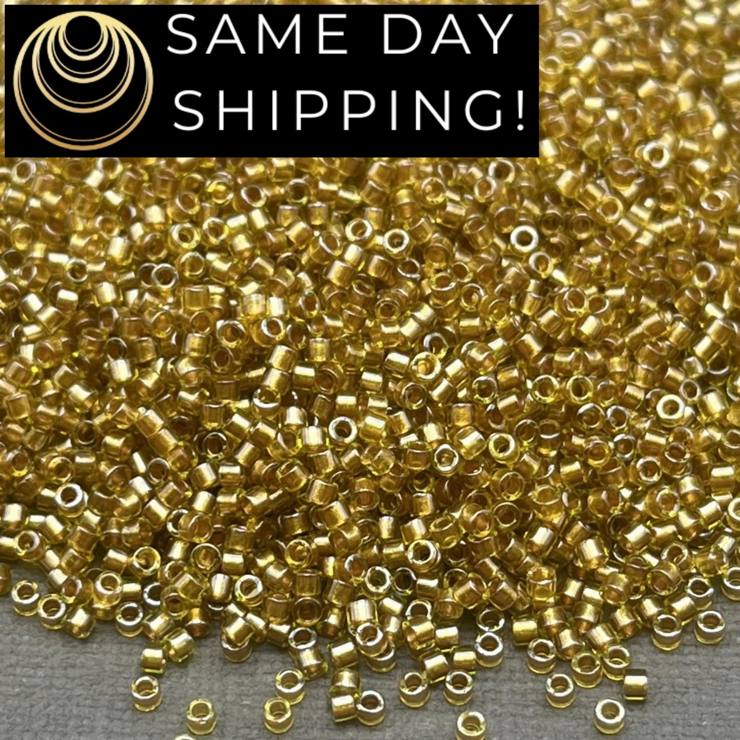 DB0909 11/0 Miyuki Delica Beads Sparkling Honey Beige Lined Chartreuse