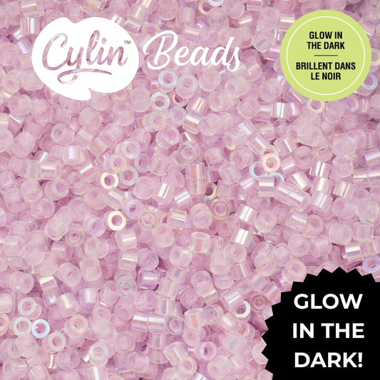CY11-1120 11/0 Cylin Beads Glow in Dark AB Violet