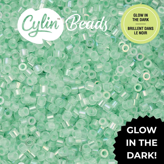 CY11-1125 11/0 Cylin Beads Glow in Dark AB Green