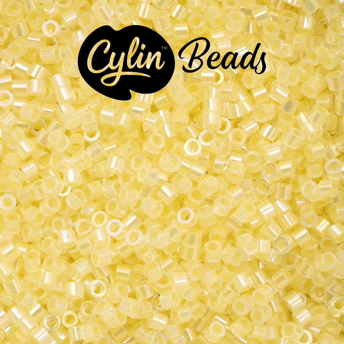 CY11-1013 11/0 Cylin Beads Pale Yellow Lined