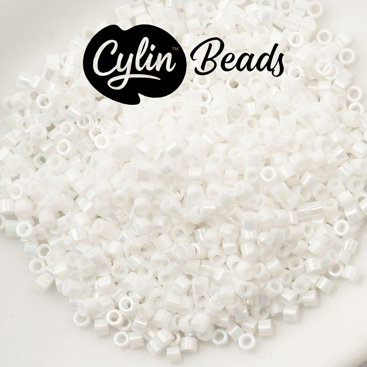 CY11-1025 11/0 Cylin Beads White Pearl AB