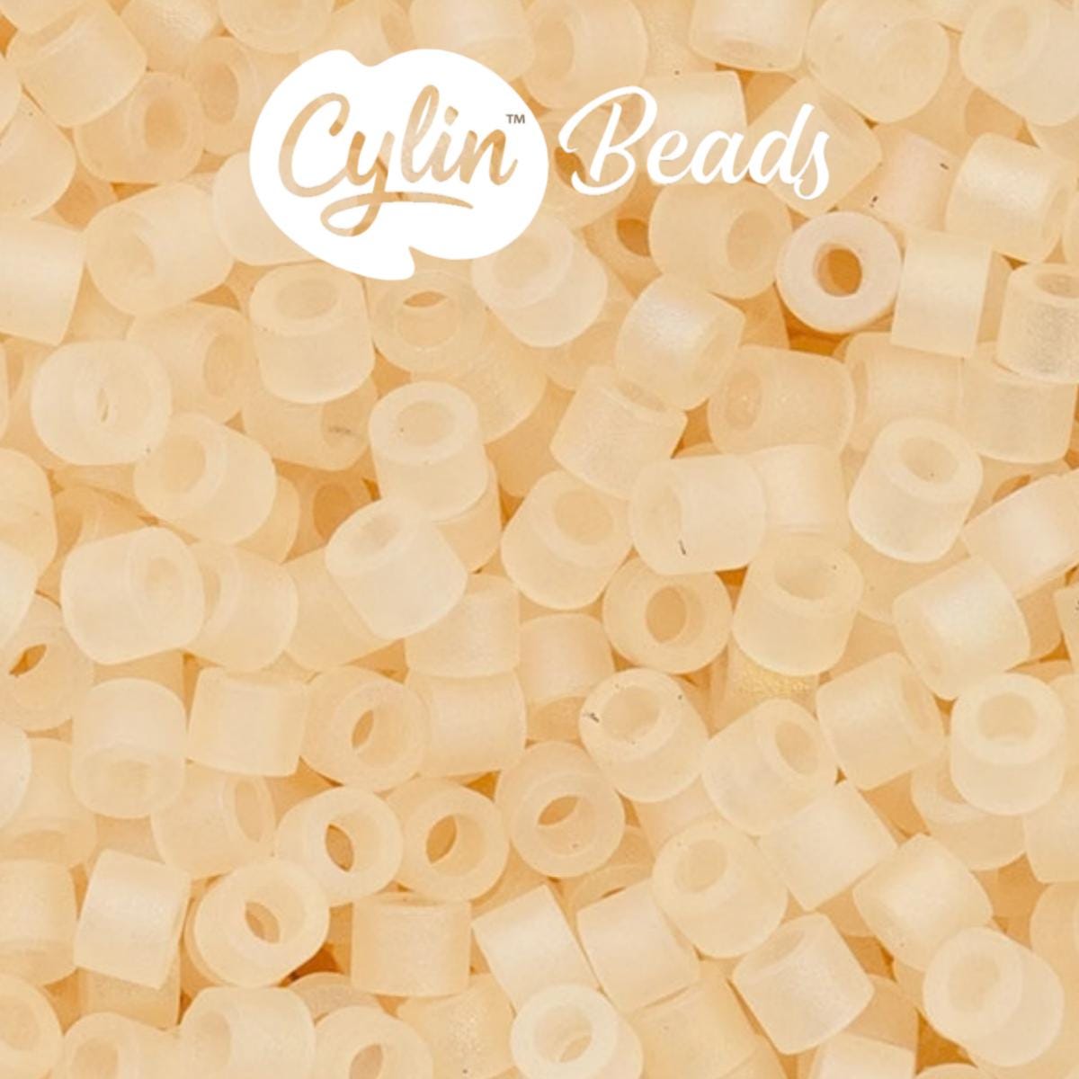 CY11-1176 11/0 Cylin Beads Matte Ivory Macaron AB