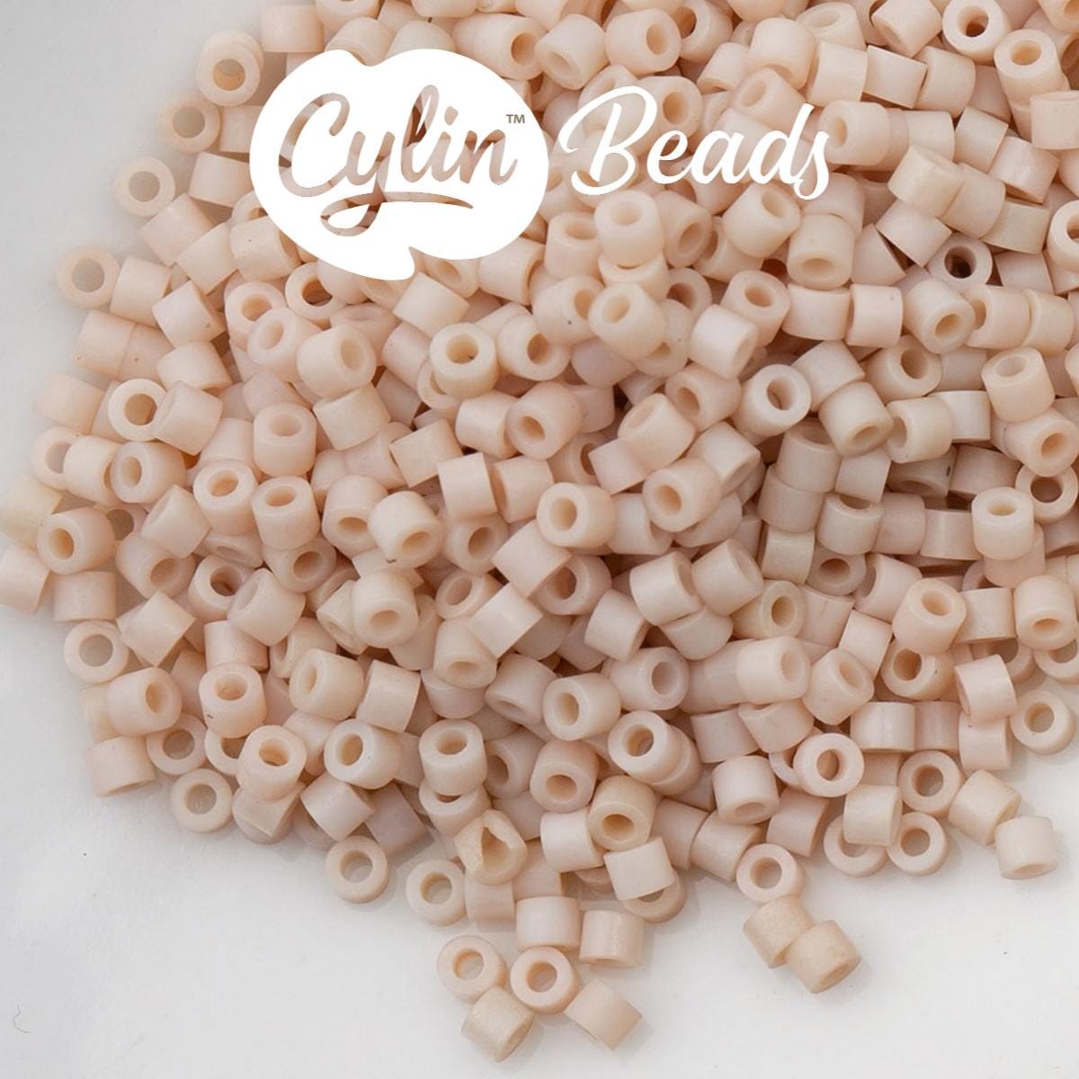 CY11-1170 11/0 Cylin Beads Matte Oat Milk Macaron