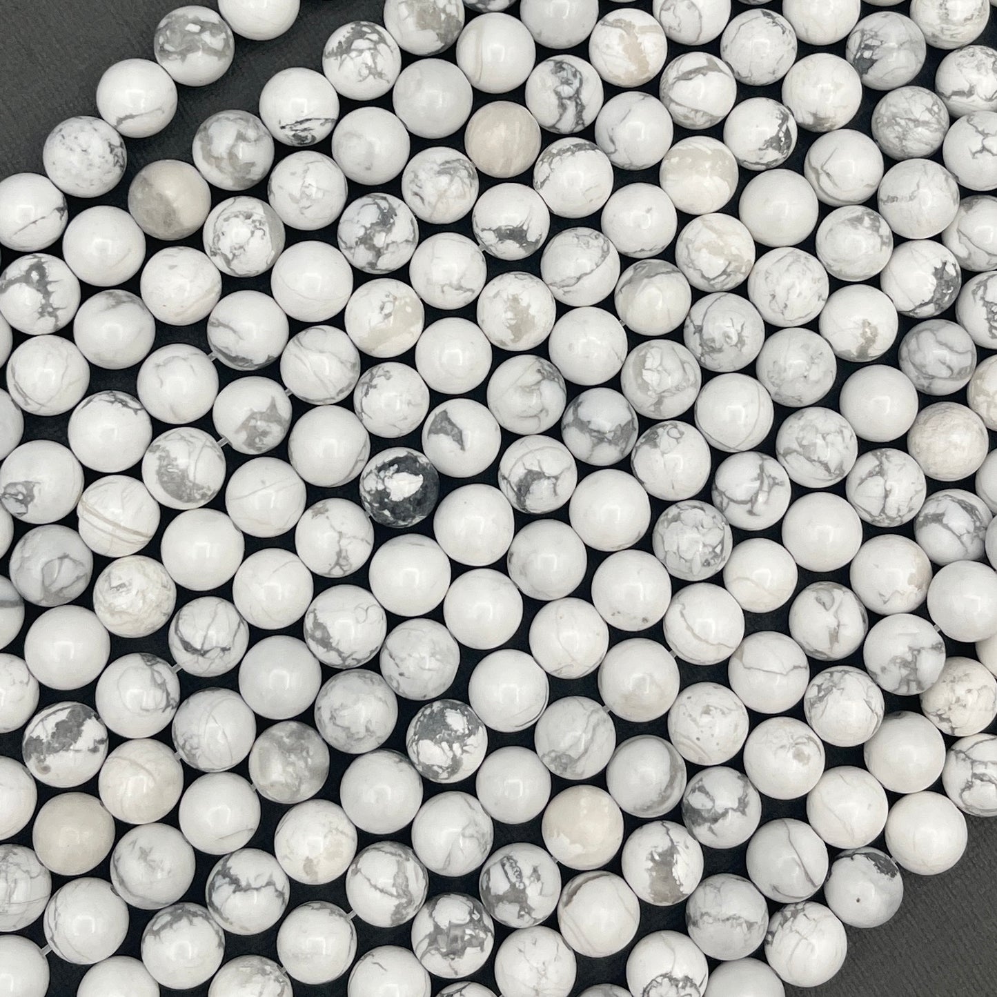 Natural 8mm Smooth Round Howlite Gemstone Strand of Beads