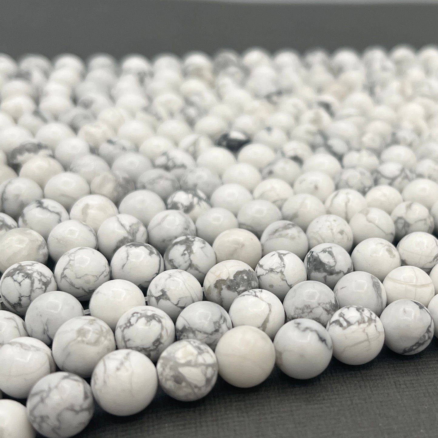 Natural 8mm Smooth Round Howlite Gemstone Strand of Beads