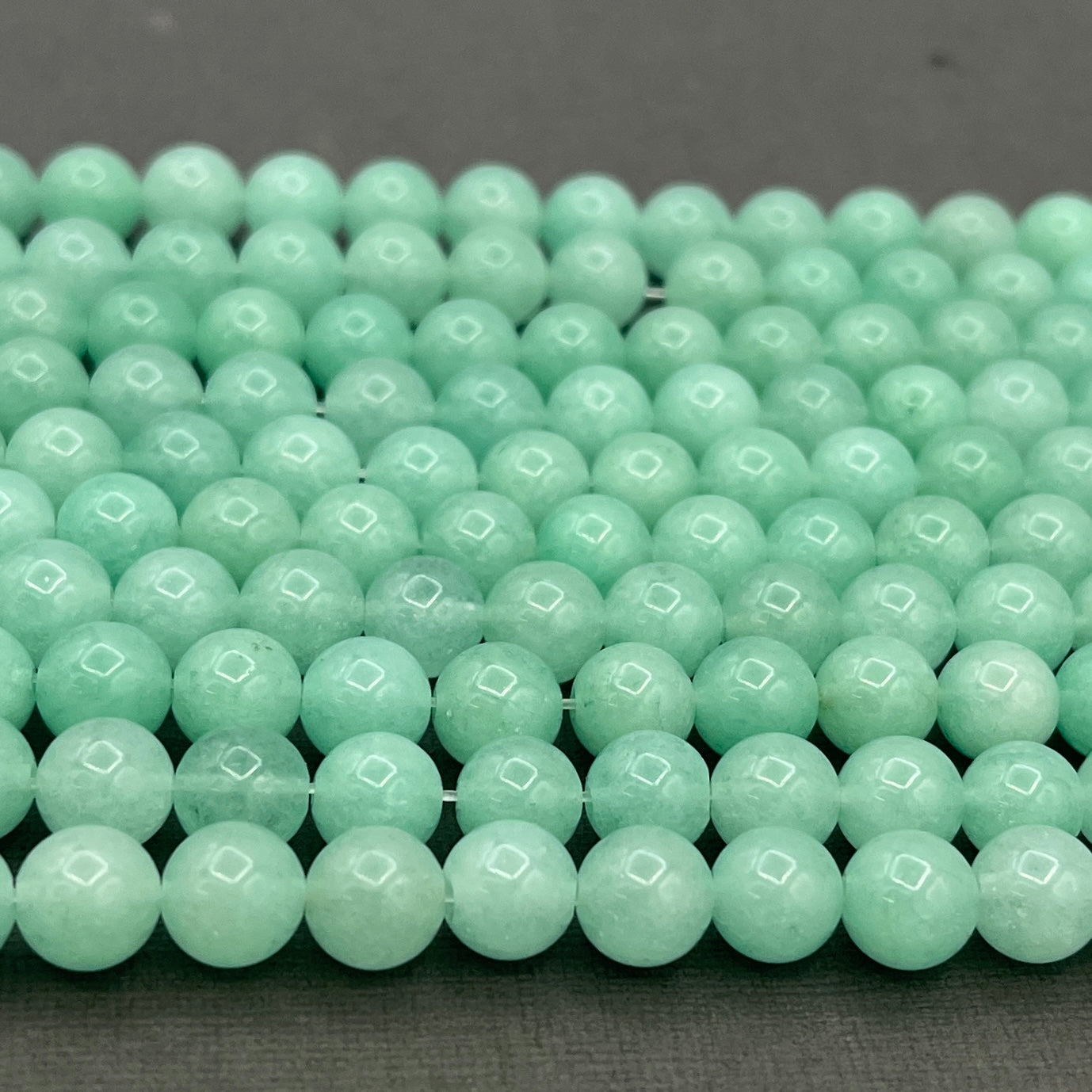 Natural 8mm/6mm Smooth Round Mint Green Dyed Jade Gemstone Strand of Beads